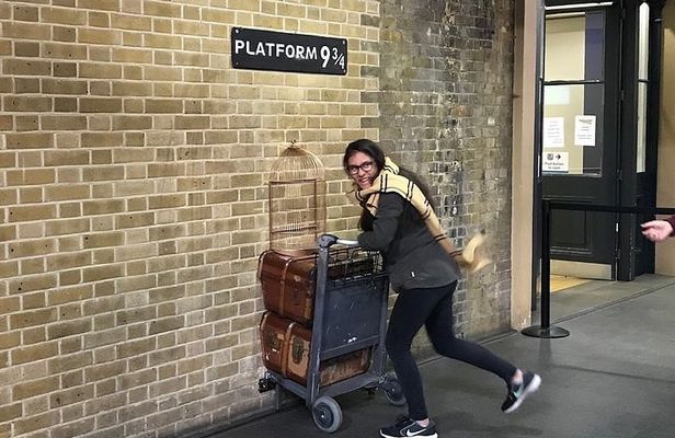 Harry Potter's London Feat. Harry Potter Movie Locations