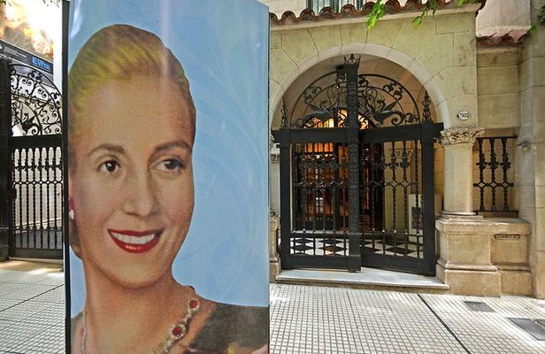 Private Tour Discovering Evita and The Peronism in Buenos Aires
