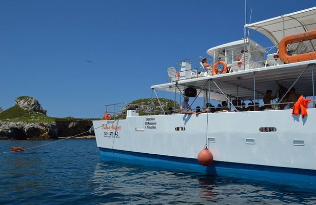 Islas Marietas - Incredible Tour Catamaran from Puerto Vallarta