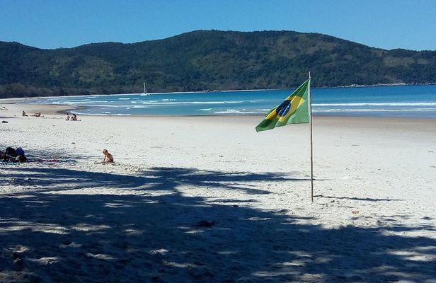 Lopes Mendes Private Hiking in Ilha Grande with return by boat