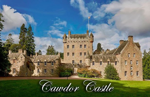 Cawdor Castle, Culloden Battlefield and Clava Cairns