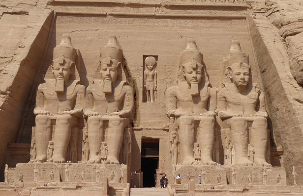 Visit Abu Simbel temple from Aswan by private A/C vehicle