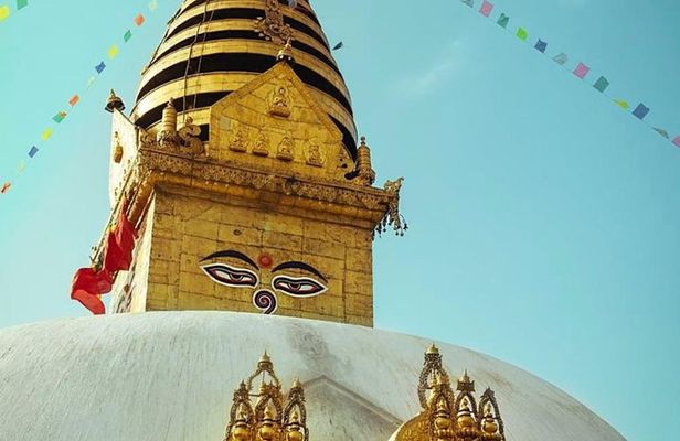 Private Guided Tour in Swayambhunath Stupa