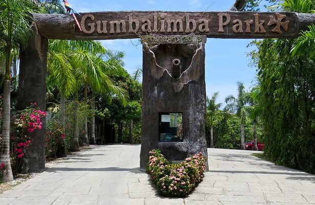 Roatan Gumbalimba Preservation Eco-Park & Beach