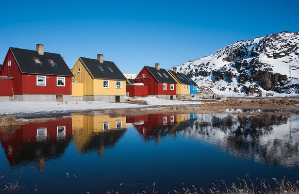 Discover Gems of Ilulissat: A Private Walking Tour