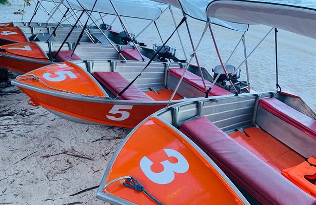Self-drive Bora Bora Boat Rental