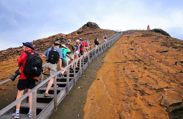 Full Day Bartolome Island & Sullivan Bay