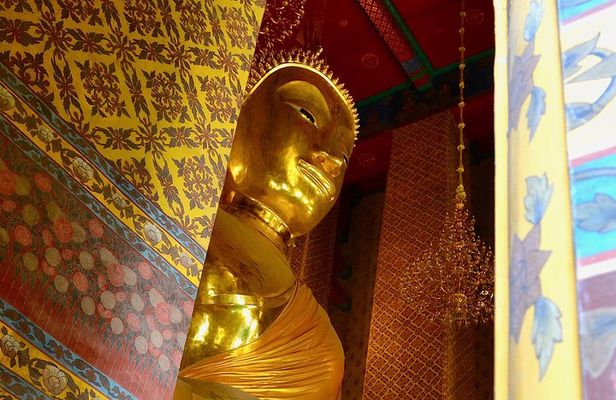 Bangkok Riverside Walking Tour