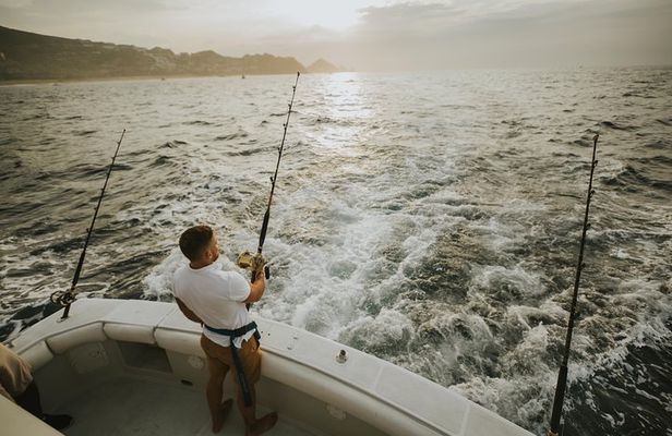 Private Sport Fishing Charter Experience in Cabo San Lucas (5 Hours)