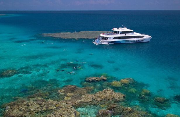 Silversonic Outer Great Barrier Reef Cruise from Port Douglas