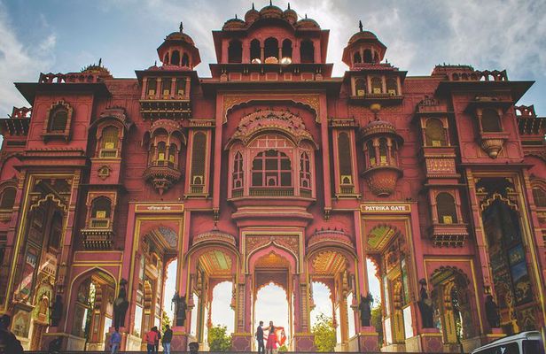 Full-Day Private Tour of the Best Instagram Spots in Jaipur