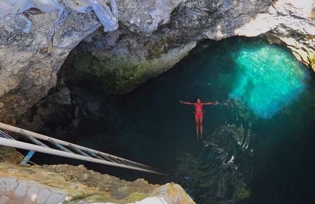 Private Blue Hole Mineral Spring Tour From Montego Bay