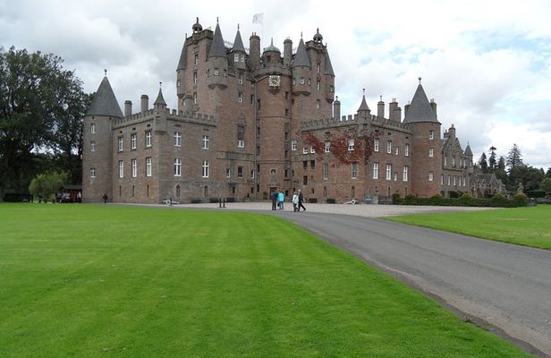 Edinburgh private walking tour