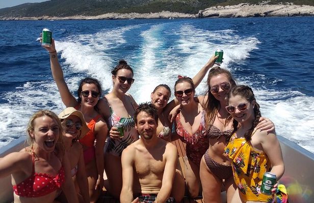 Blue Cave & 5 Islands Tour