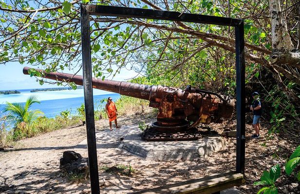 Bora Bora: Cultural Island Day Tour by 4WD with Lunch on a Private Island