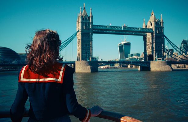 Full Day Private Walking Tour with Skip-the-Line Tower of London