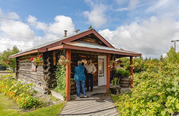 Alaskan Heritage and Sightseeing Tour in Fairbanks