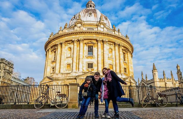Oxford Private Day Trip from London – Sightseeing & Lunch 