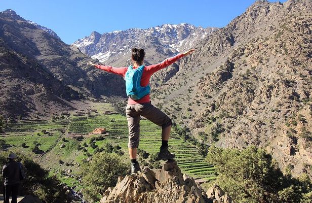 From Marrakech: 2 days Trek in Atlas Mountains Red Valley