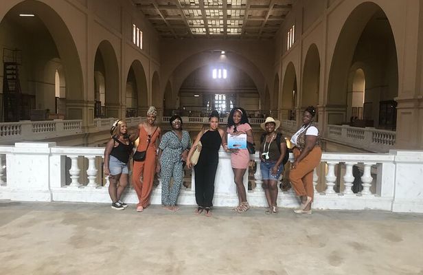 Private Day Tour to Egyptian Museum and Cave Church, Old Cairo