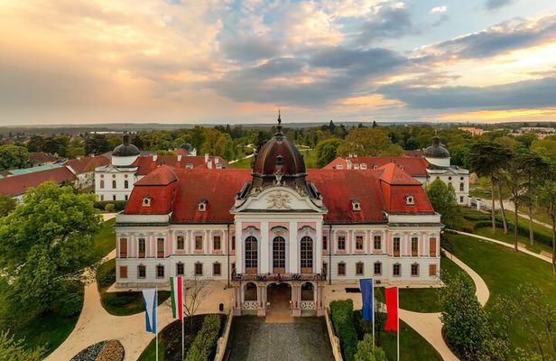 Budapest Gödöllő Palace Royal ‘Sisi’ Residence Half-Day Tour