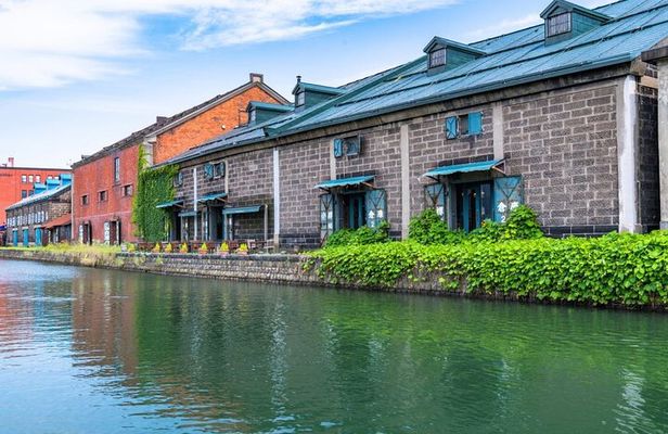 Otaru 4hr Private Trip with Government-Licensed Guide