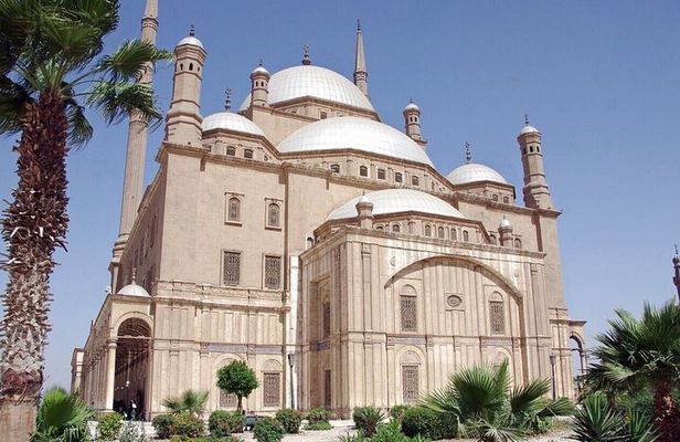 The Greatest Salah El Din Citadel; Solo;Group;Family