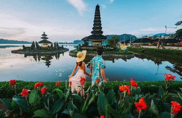Private Instagram Tour: The Most Scenic Spots