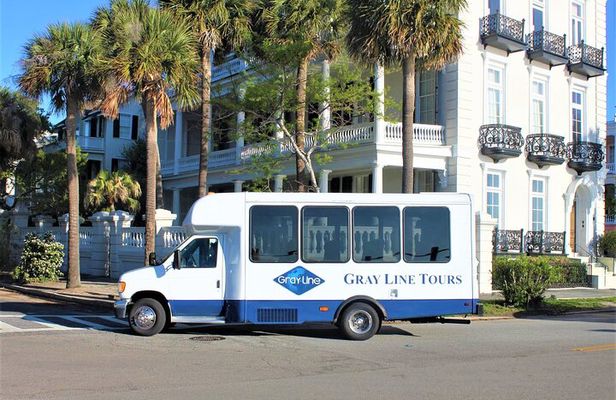 City Bus Tour with Charleston Museum Admission