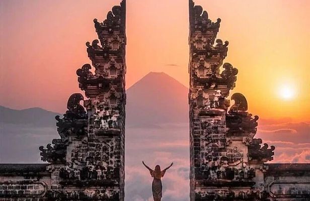East Bali and Gate of Heaven Temple Private Tour