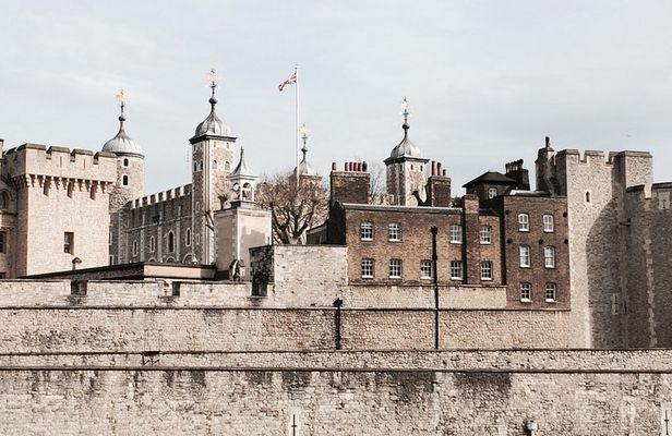The Tower of London - Small Group Tour with a Local Expert