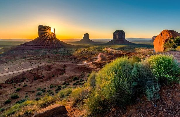 Grand Canyon: 4-in-1 Grand Circle Two-Day Private Tour from Las Vegas