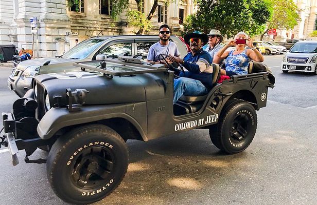 Colombo City Tour by War Jeep from Colombo Seaport