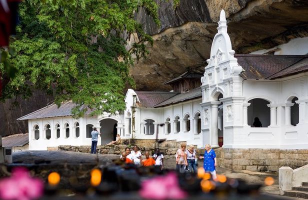 Sigiriya and Dambulla from Habarana