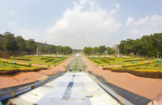 Nature Trails of Mysore (Guided Half Day City Sightseeing Tour)