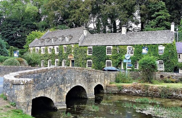 Private Cotswolds Day Trip with Hotel Pickup