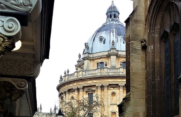 Private Oxford Day Trip with Hotel Pickup