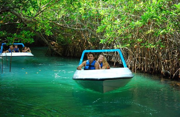 Jungle Adventure Tour in Cancun by Speedboat with Snorkeling