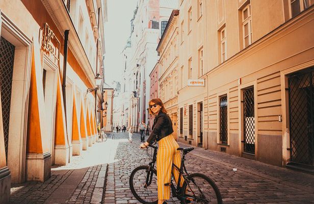 Explore Poznan in 60 minutes with a Local
