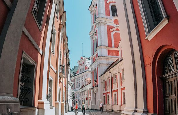Explore the Instaworthy Spots of Poznan with a Local