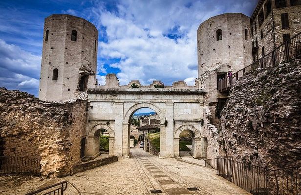 Spello, Roman mosaics and Renaissance masterpieces – Private Tour
