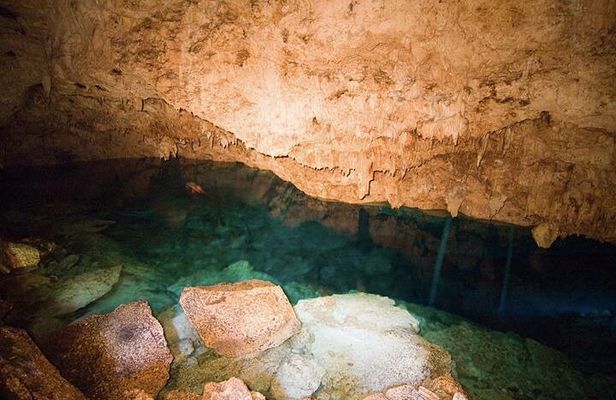 National Park of the East Private Hiking Tour with Swimming