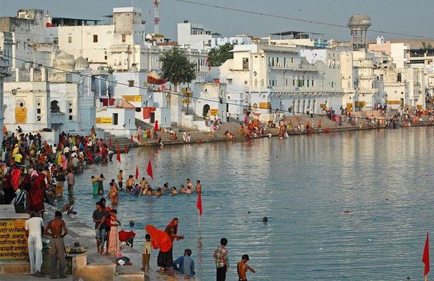 Private Day Trip from Jaipur to Ajmer & Pushkar