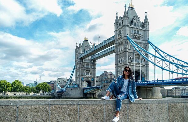 Highlights & Secrets of London Private Tour - Camden Town, Downtown & Markets