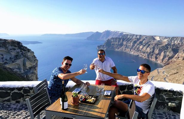 Santorini Food & Wine Tour: Eat and Taste Like a Local