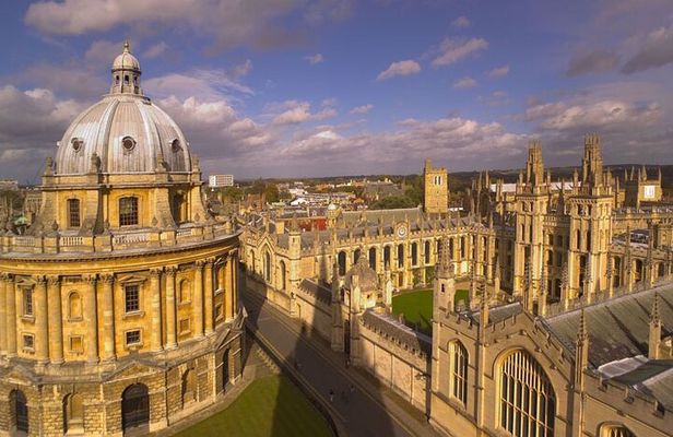 Oxford - The City of Dreaming Spires - Private Walking Tour