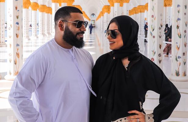 From Dubai To Abu Dhabi: Royal Palace, Grand Mosque &Etihad Tower