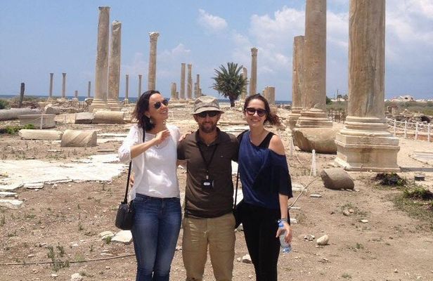 Private Guided Tour to Sidon, Tyre and Maghdouche from Beirut