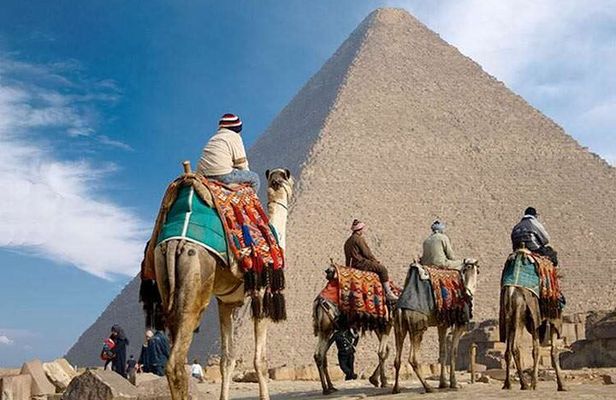 With Hotel 4 Days Cairo,Pyramids,Sphinx,Cruise Dinner and Camel Ride& Alexandria