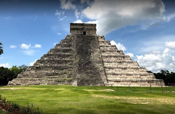 Chichen Itza Deluxe from Cancun to Playa del Carmen